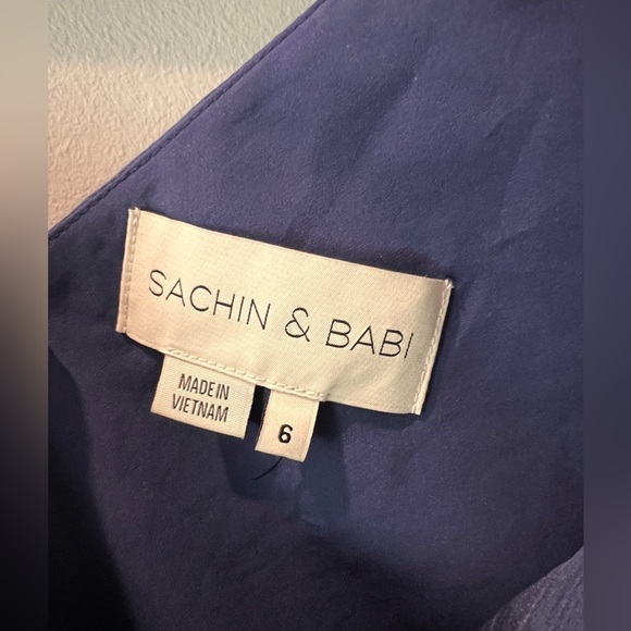 Sachin + Babi Keely One Shoulder Gown - Picture 5 of 6